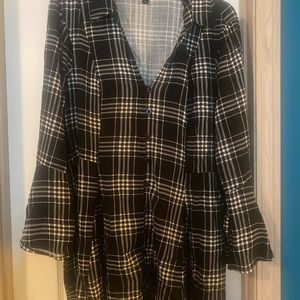 Torrid Button Up Size 1